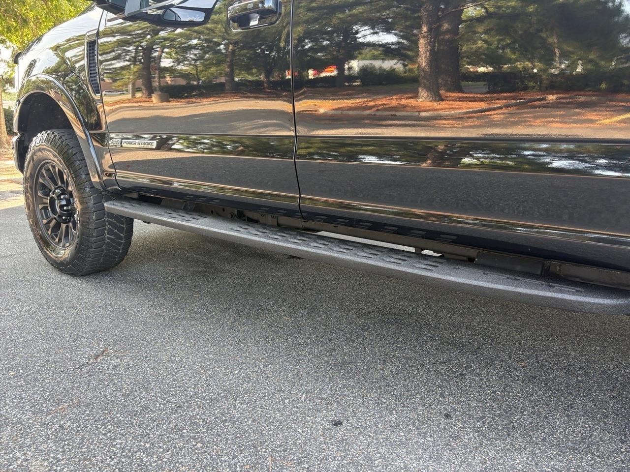 2021 Ford Super Duty F-350 SRW LARIAT, TREMOR OFF ROAD PACKAGE, FENDER FLARES, TOW PACKAGE, RUNNING BOARDS, BLIND SPOT, PRE COLLISION ALERT, HEATED & COOLING SEATS, PANORAMIC MOONROOF, APPLE CARPLAY/ANDROID AUTO, POWER TAILGATE RELEASE, SUPER DUTY, SUPER TOUGH! Virginia Beach VA 2021 Ford Super Duty F-350 SRW LARIAT, TREMOR OFF ROAD PACKAGE, FENDER FLARES, TOW PACKAGE, RUNNING BOARDS, BLIND SPOT, PRE COLLISION ALERT, HEATED & COOLING SEATS, PANORAMIC MOONROOF, APPLE CARPLAY/ANDROID AUTO, POWER TAILGATE RELEASE, SUPER DUTY, SUPER TOUGH! Virginia Beach VA