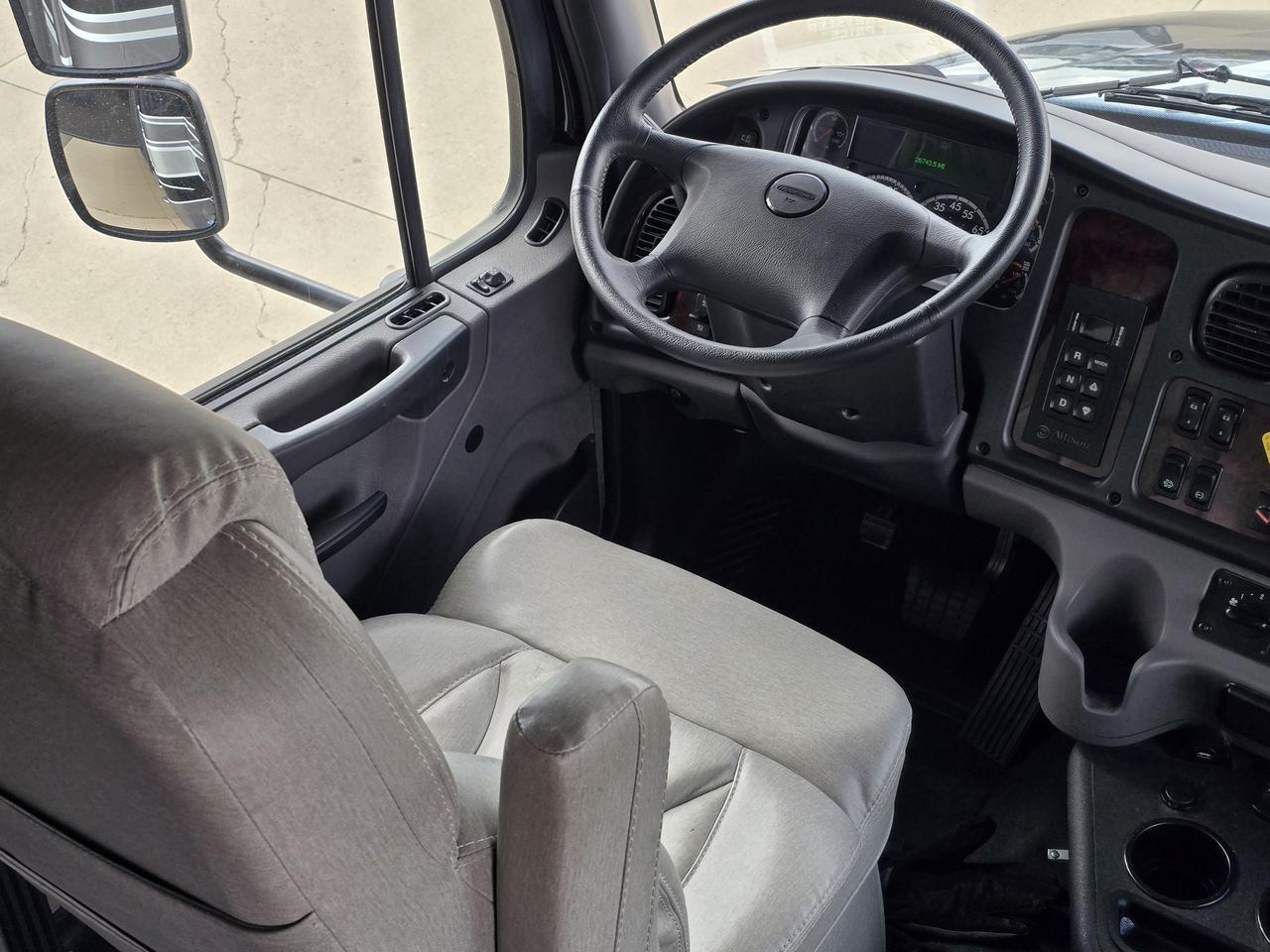 2021 Freightliner Jayco Entegra 37 K Watertown SD 2021 Freightliner Jayco Entegra 37 K Watertown SD