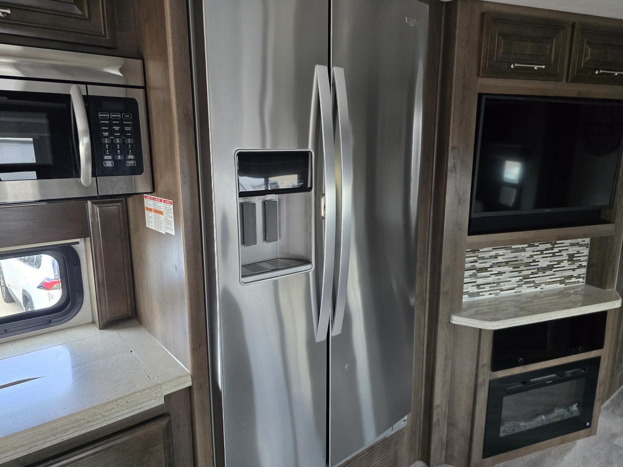 2021 Freightliner Jayco Entegra 37 K Watertown SD 2021 Freightliner Jayco Entegra 37 K Watertown SD