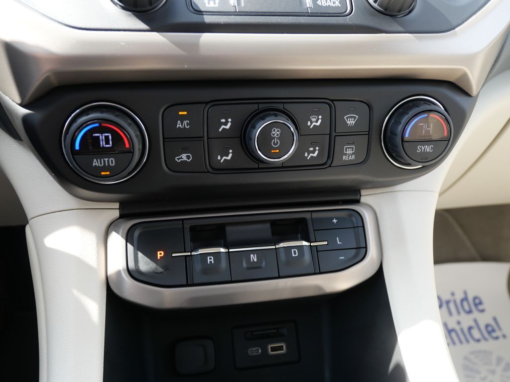 2021 GMC Acadia Denali Mt Pleasant MI