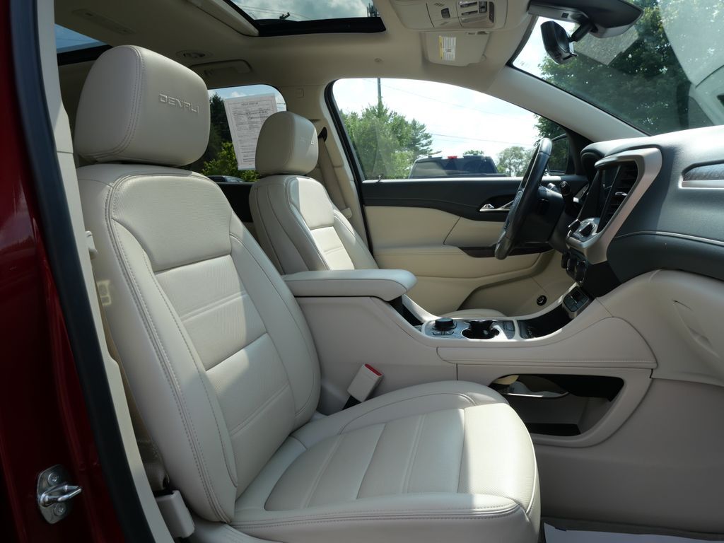 2021 GMC Acadia Denali Mt Pleasant MI