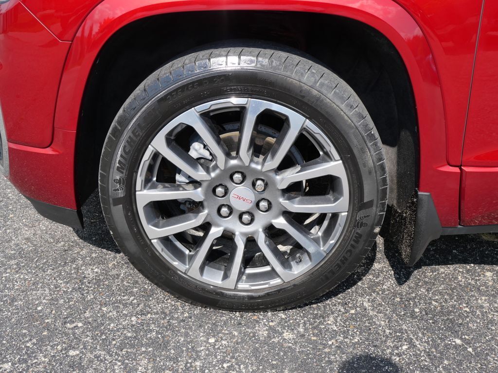 2021 GMC Acadia Denali Mt Pleasant MI