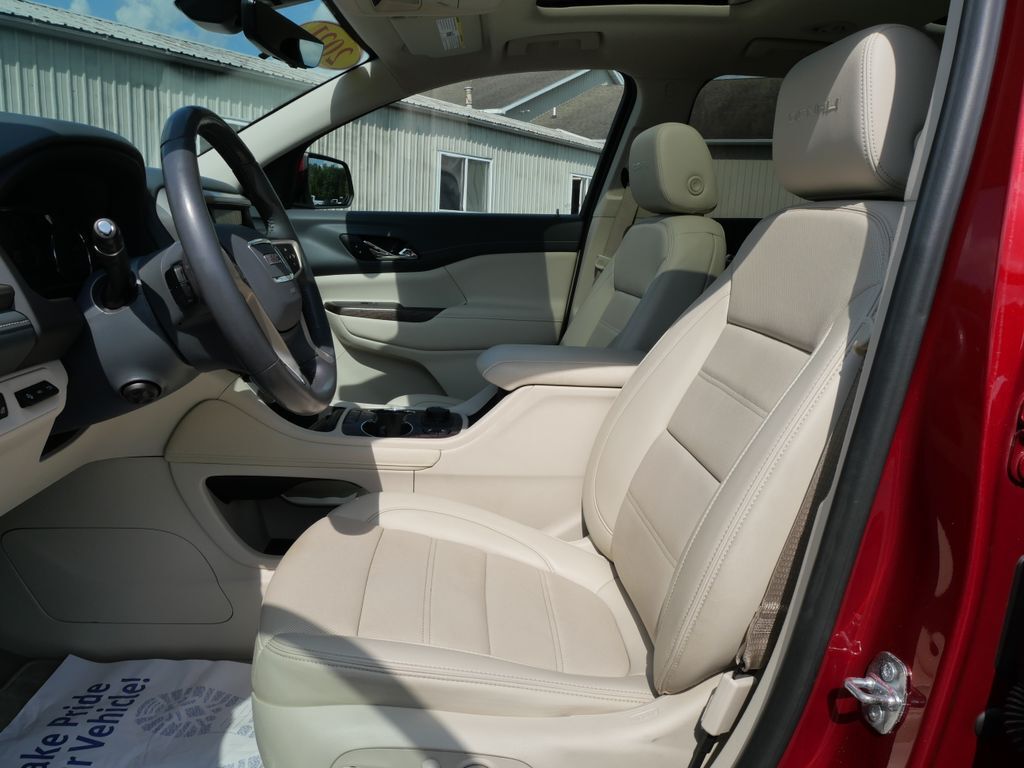 2021 GMC Acadia Denali Mt Pleasant MI