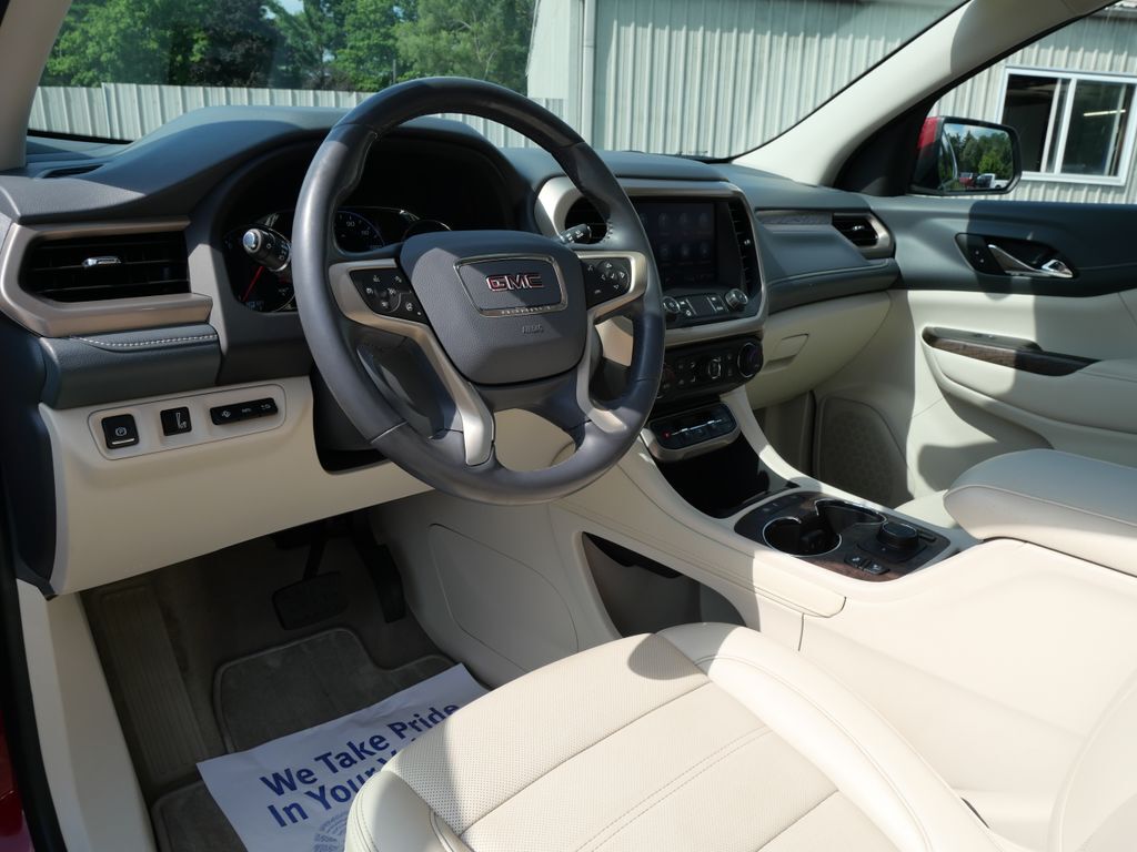 2021 GMC Acadia Denali Mt Pleasant MI