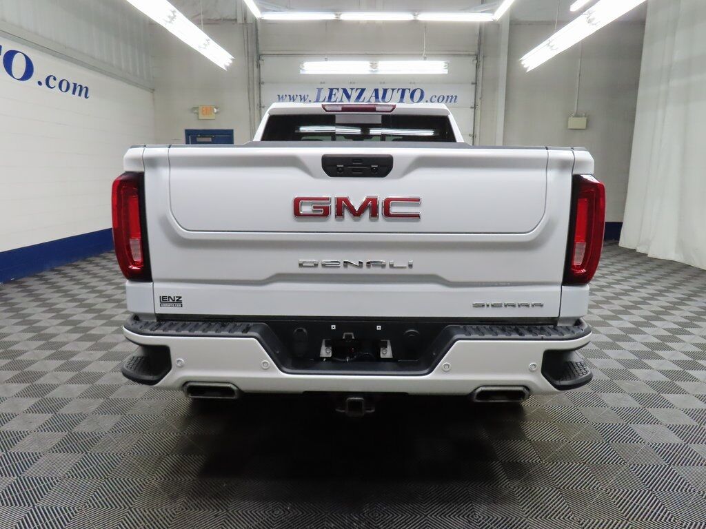2021 GMC Sierra 1500 4x4 Crew Cab Denali Fond du Lac WI 2021 GMC Sierra 1500 4x4 Crew Cab Denali Fond du Lac WI