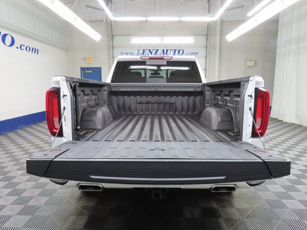 2021 GMC Sierra 1500 4x4 Crew Cab Denali Fond du Lac WI 2021 GMC Sierra 1500 4x4 Crew Cab Denali Fond du Lac WI