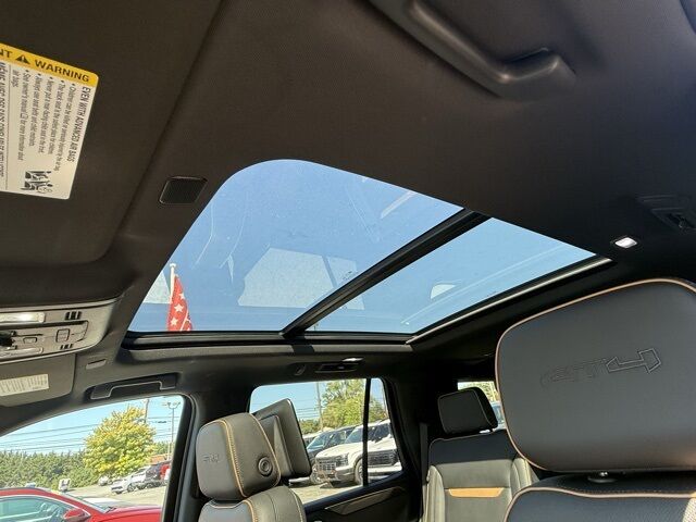 2021 GMC Yukon AT4 San Clemente CA 2021 GMC Yukon AT4 San Clemente CA