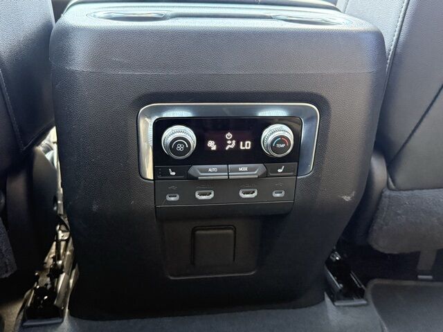 2021 GMC Yukon AT4 San Clemente CA 2021 GMC Yukon AT4 San Clemente CA