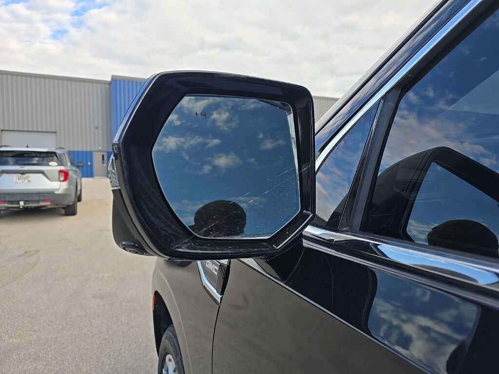 2021 GMC Yukon Denali 4WD Fond du Lac WI 2021 GMC Yukon Denali 4WD Fond du Lac WI