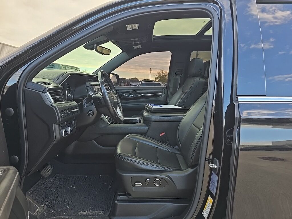 2021 GMC Yukon Denali 4WD Fond du Lac WI 2021 GMC Yukon Denali 4WD Fond du Lac WI