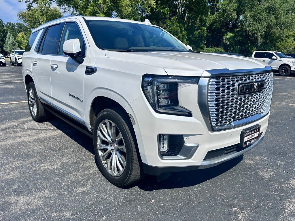 2021 GMC Yukon Denali w/Premium Pkg