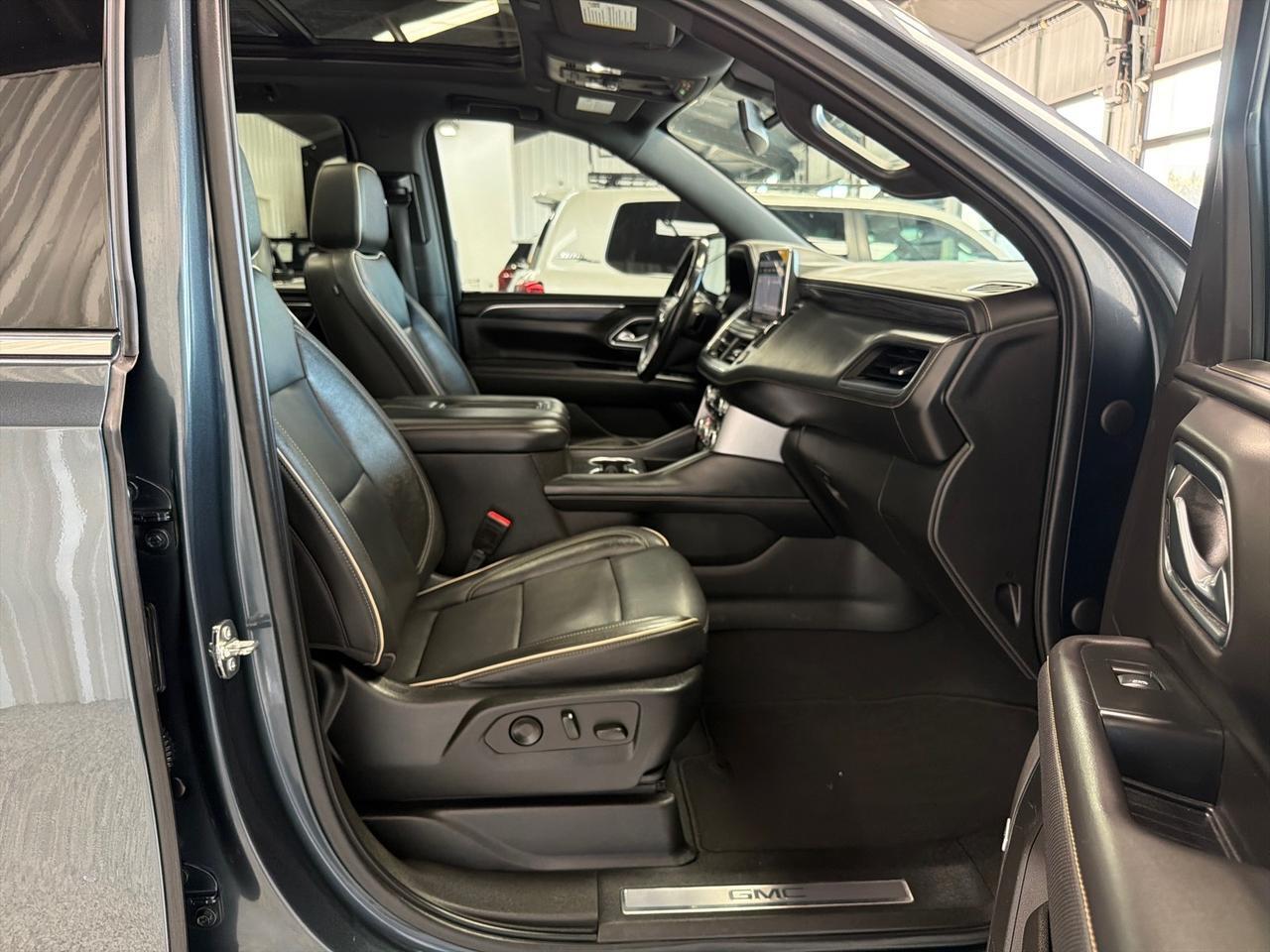 2021 GMC Yukon SLT, Luxury Pkg, Pano Roof, Buckets Houston TX 2021 GMC Yukon SLT, Luxury Pkg, Pano Roof, Buckets Houston TX
