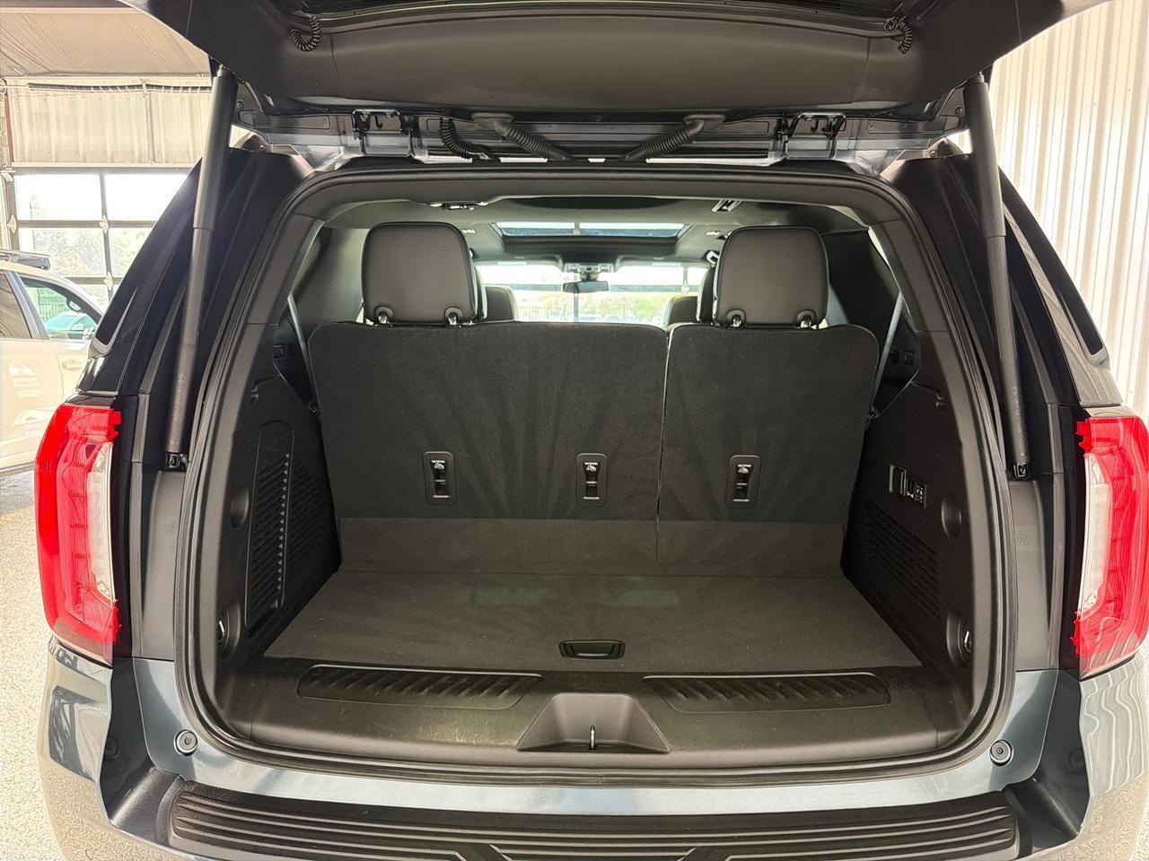 2021 GMC Yukon SLT, Luxury Pkg, Pano Roof, Buckets Houston TX 2021 GMC Yukon SLT, Luxury Pkg, Pano Roof, Buckets Houston TX