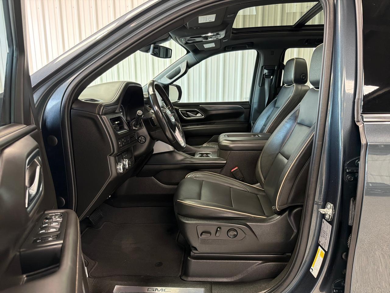2021 GMC Yukon SLT, Luxury Pkg, Pano Roof, Buckets Houston TX 2021 GMC Yukon SLT, Luxury Pkg, Pano Roof, Buckets Houston TX