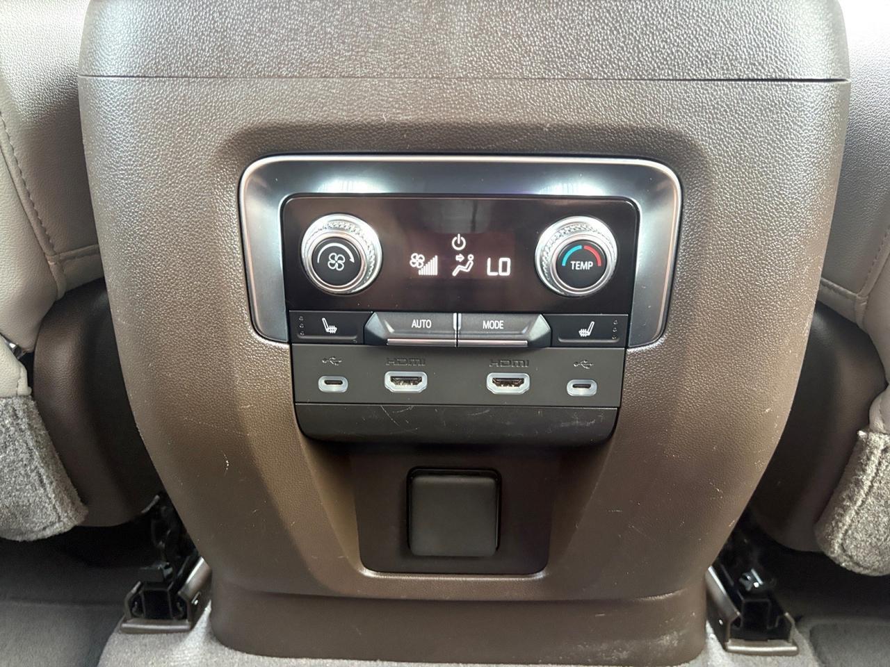 2021 GMC Yukon XL SLT, HEADS UP DISPLAY, AUTO START/STOP, RUNNING BOARDS, BLIND SPOT, LANE KEEP, POWER LIFTGATE, PANORAMIC SUNROOF, APPLE CARPLAY/ANDROID AUTO, POWER 3RD ROW, HEATED FRONT & REAR SEATS, 360 BACKUP CAMERA, ONLY 1 OWNER, YUKON TAKE THIS HOME! Virginia Beach VA 2021 GMC Yukon XL SLT, HEADS UP DISPLAY, AUTO START/STOP, RUNNING BOARDS, BLIND SPOT, LANE KEEP, POWER LIFTGATE, PANORAMIC SUNROOF, APPLE CARPLAY/ANDROID AUTO, POWER 3RD ROW, HEATED FRONT & REAR SEATS, 360 BACKUP CAMERA, ONLY 1 OWNER, YUKON TAKE THIS HOME! Virginia Beach VA