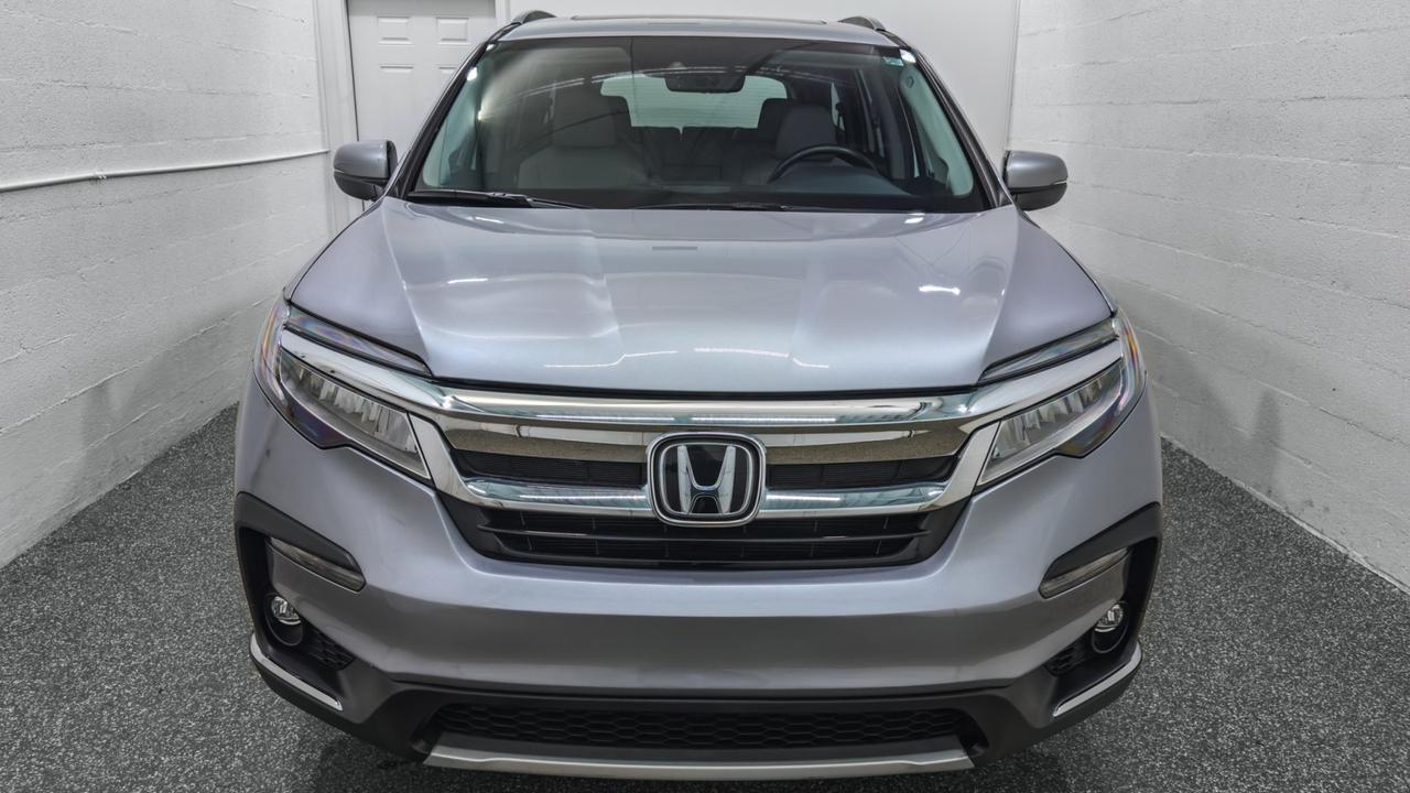 2021 Honda Pilot Touring 8-Passenger AWD 2021 Honda Pilot Touring 8-Passenger AWD