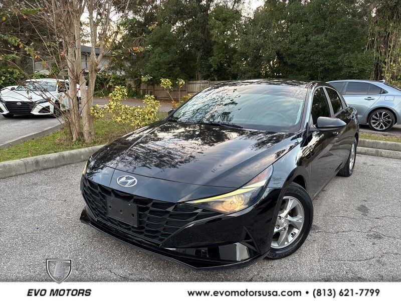 2021 Hyundai Elantra SE