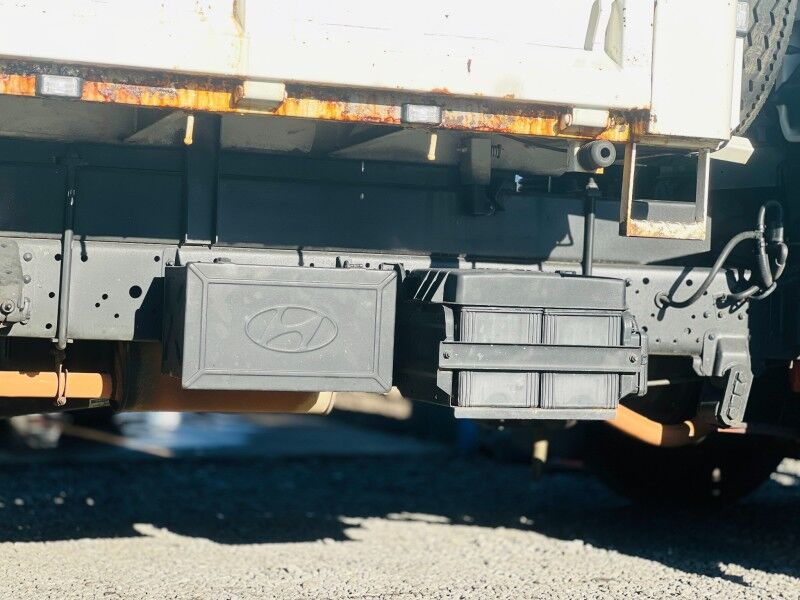 2021 Hyundai HD65 Dump Truck (3.6L Diesel) Vaitele 2021 Hyundai HD65 Dump Truck (3.6L Diesel) Vaitele