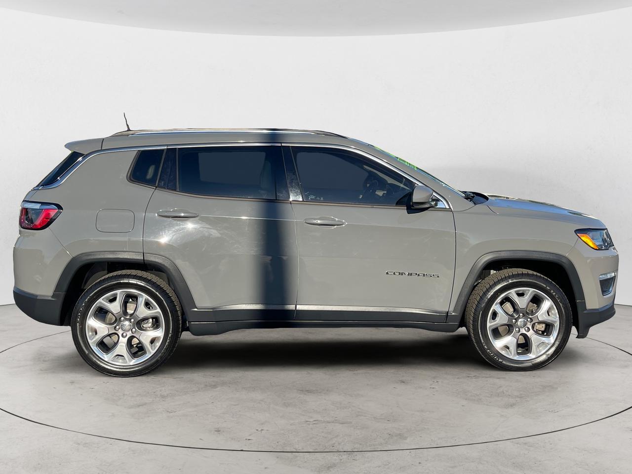 2021 JEEP COMPASS LIMITED Limited Kansas City MO 2021 JEEP COMPASS LIMITED Limited Kansas City MO