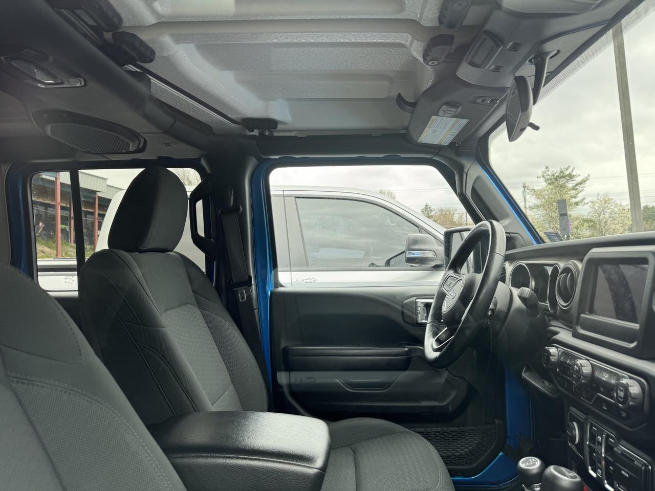 JEEPGLADIATOR 4X421