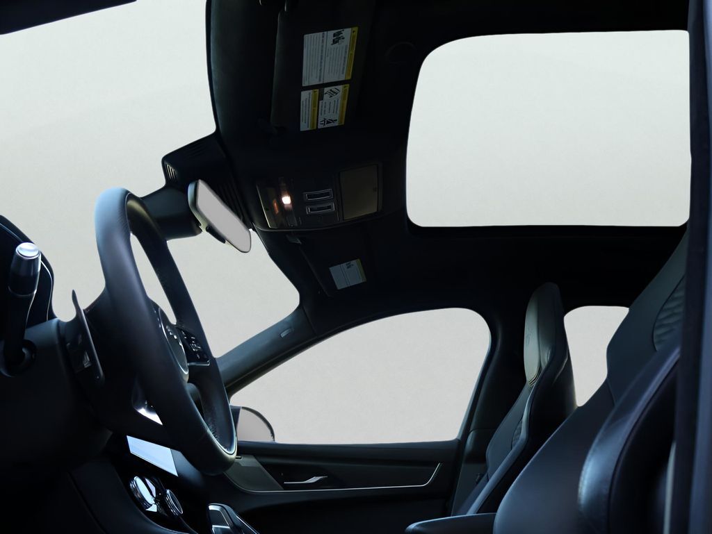 2021 Jaguar F-PACE SVR