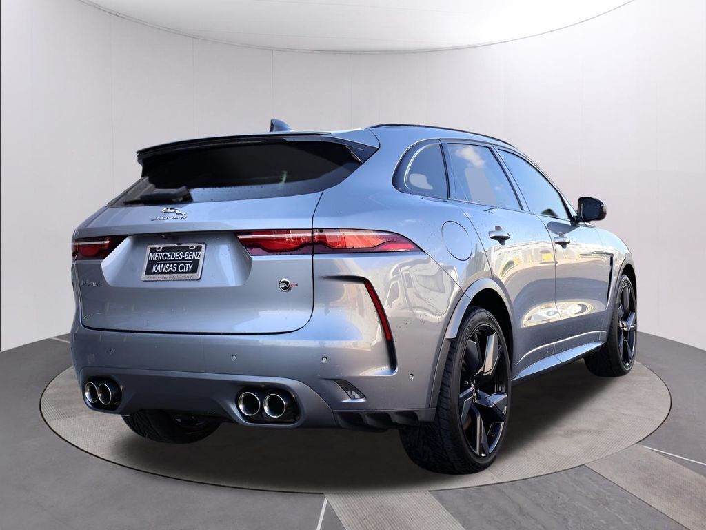 2021 Jaguar F-PACE SVR