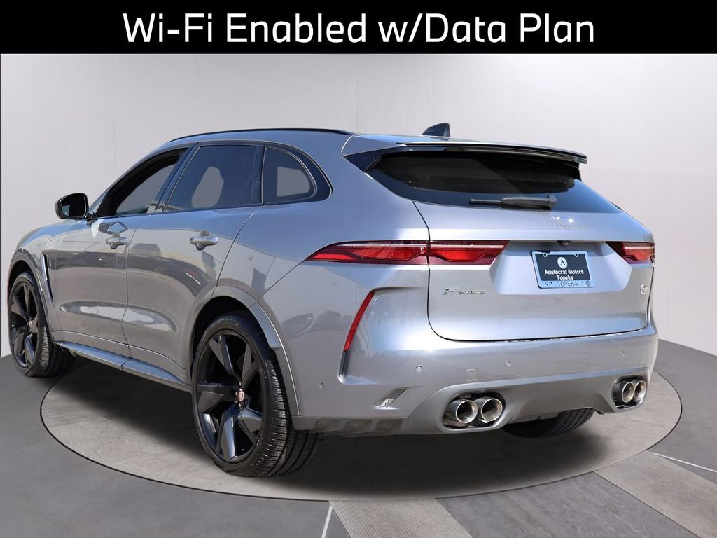2021 Jaguar F-PACE SVR