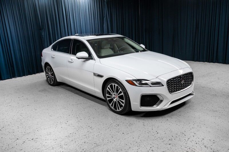2021 Jaguar XF SE RWD Sedan