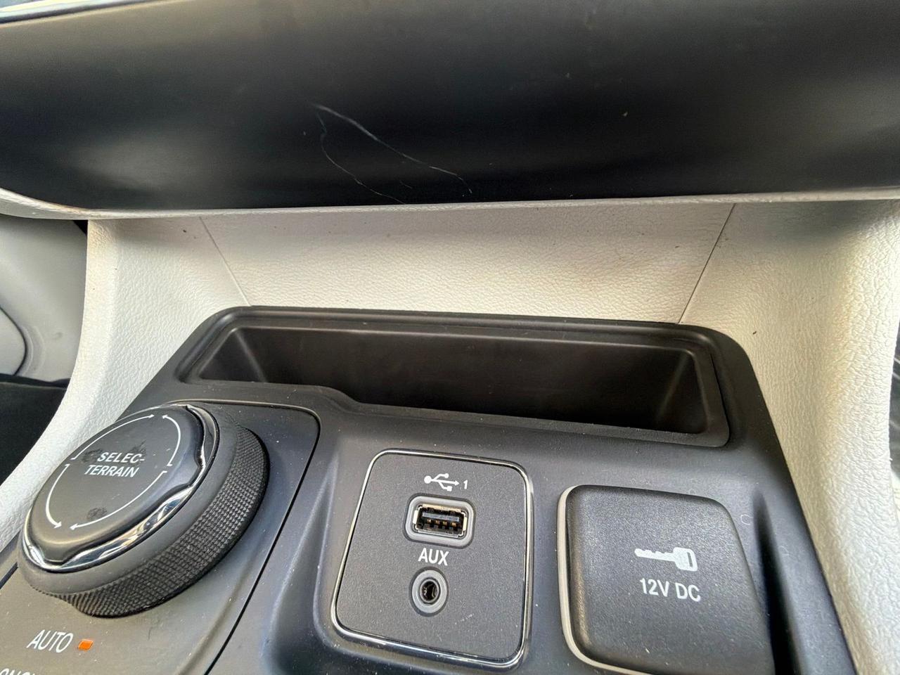 2021 Jeep Cherokee Latitude Lux Watertown SD 2021 Jeep Cherokee Latitude Lux Watertown SD
