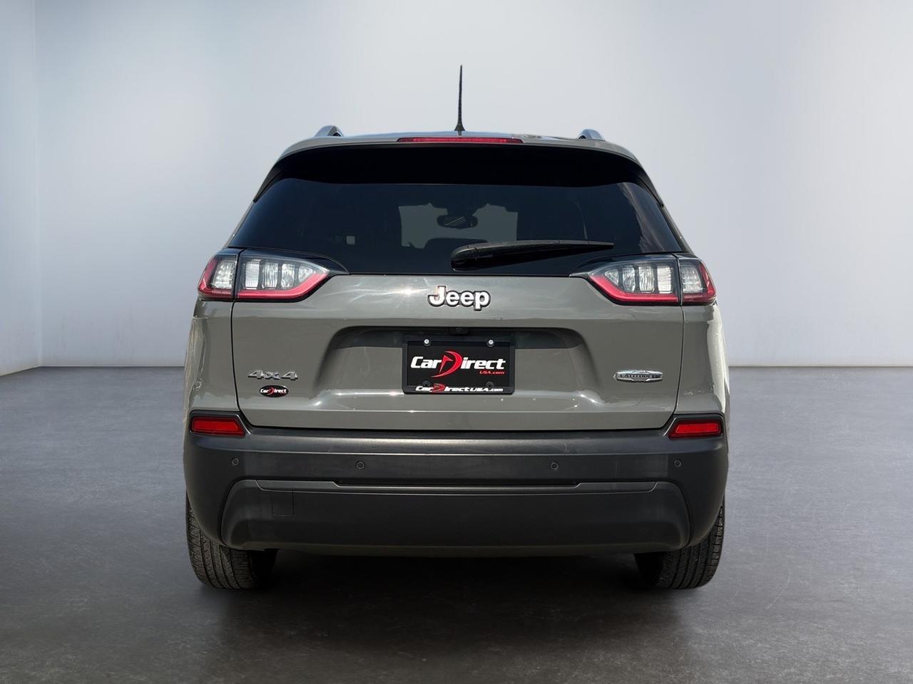 2021 Jeep Cherokee Latitude Plus, LANE DEPARTURE WARNING, BLIND SPOT ALERT, FORWARD COLLISION ALERT, AUTO START/STOP, HEATED STEERING WHEEL & SEATS, APPLE CARPLAY/ANDROID AUTO, BACKUP CAMERA, PARKING SENSORS, REMOTE & KEYLESS START, ONLY 1 OWNER, CLEAN CARFAX, GRAB THE Virginia Beach VA 2021 Jeep Cherokee Latitude Plus, LANE DEPARTURE WARNING, BLIND SPOT ALERT, FORWARD COLLISION ALERT, AUTO START/STOP, HEATED STEERING WHEEL & SEATS, APPLE CARPLAY/ANDROID AUTO, BACKUP CAMERA, PARKING SENSORS, REMOTE & KEYLESS START, ONLY 1 OWNER, CLEAN CARFAX, GRAB THE Virginia Beach VA