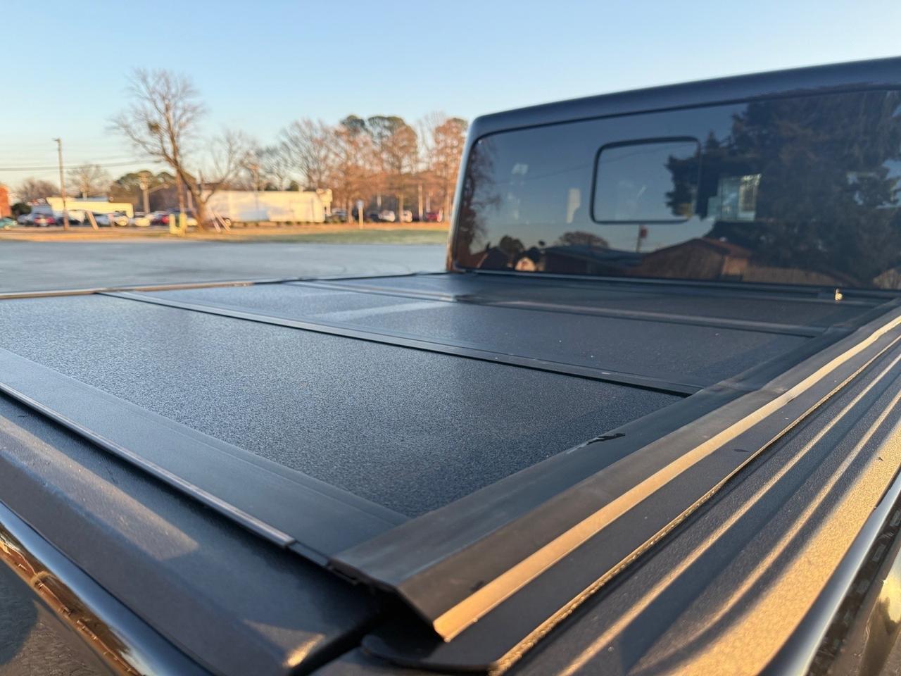 2021 Jeep Gladiator Mojave, BLUETOOTH, TOW HOOKS, BACKUP CAMERA, TONNEAU COVER, REMOTE START, TOW PACKAGE, POWER AND HEATED MIRRORS, UNIVERSAL GARAGE DOOR OPENER, REMOTE KEYLESS ENTRY, MAKE THIS GLADIATOR YOURS TODAY! Norfolk VA 2021 Jeep Gladiator Mojave, BLUETOOTH, TOW HOOKS, BACKUP CAMERA, TONNEAU COVER, REMOTE START, TOW PACKAGE, POWER AND HEATED MIRRORS, UNIVERSAL GARAGE DOOR OPENER, REMOTE KEYLESS ENTRY, MAKE THIS GLADIATOR YOURS TODAY! Norfolk VA