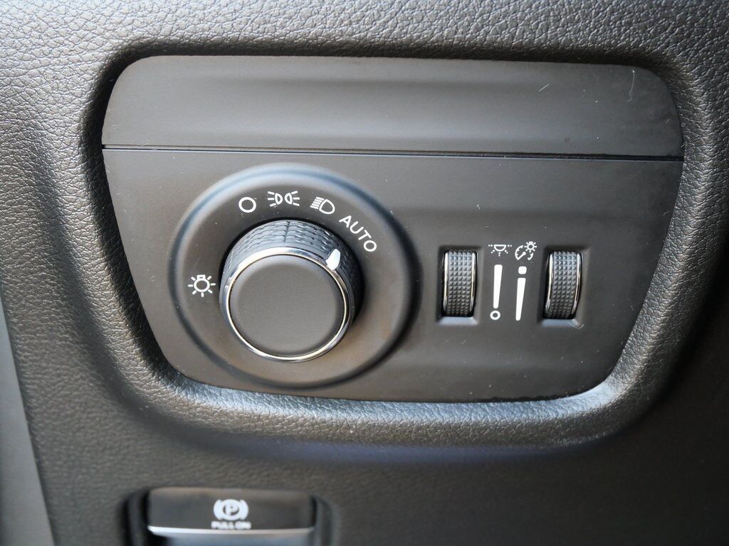 2021 Jeep Grand Cherokee L Altitude Mt Pleasant MI