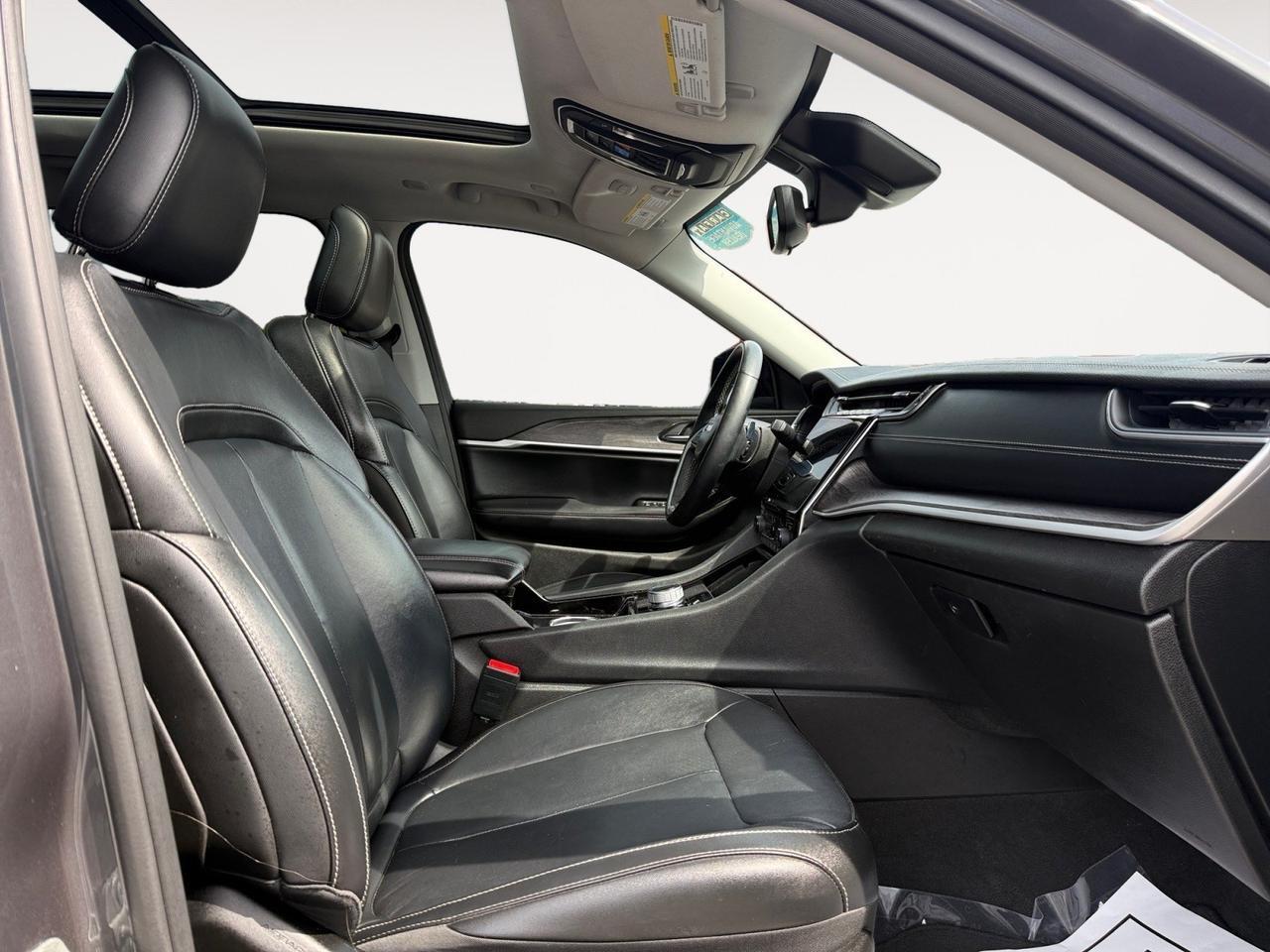 2021 Jeep Grand Cherokee L Limited, HEATED SEATS, MOONROOF, APPLE CARPLAY/ANDROID AUTO, 3RD ROW, ALPINE SPEAKERS, UNIVERSAL GARAGE DOOR OPENER, TOW PACKAGE, POWER/HEATED MIRRORS, REMOTE START, CLEAN CARFAX! Norfolk VA 2021 Jeep Grand Cherokee L Limited, HEATED SEATS, MOONROOF, APPLE CARPLAY/ANDROID AUTO, 3RD ROW, ALPINE SPEAKERS, UNIVERSAL GARAGE DOOR OPENER, TOW PACKAGE, POWER/HEATED MIRRORS, REMOTE START, CLEAN CARFAX! Norfolk VA
