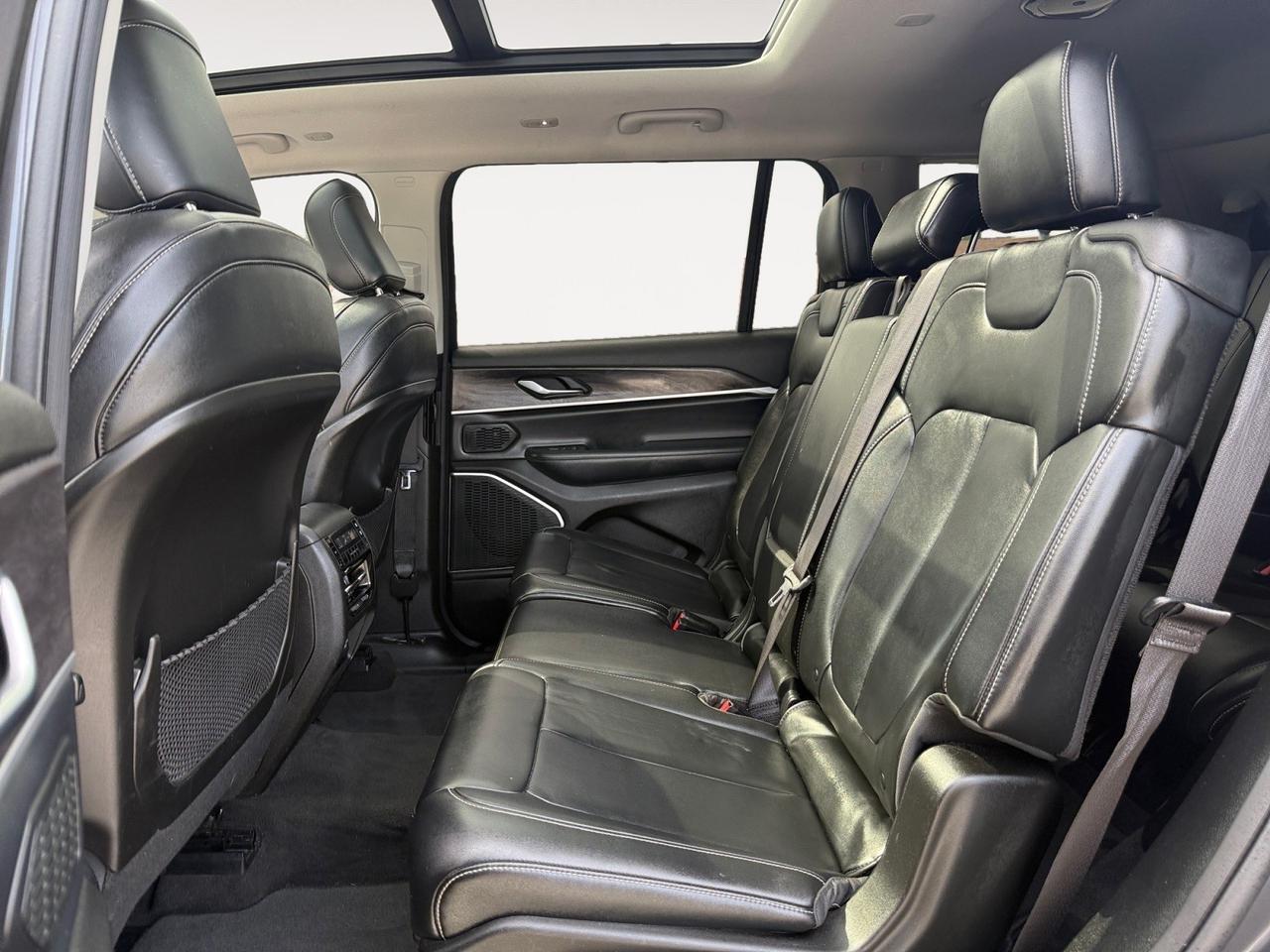 2021 Jeep Grand Cherokee L Limited, HEATED SEATS, MOONROOF, APPLE CARPLAY/ANDROID AUTO, 3RD ROW, ALPINE SPEAKERS, UNIVERSAL GARAGE DOOR OPENER, TOW PACKAGE, POWER/HEATED MIRRORS, REMOTE START, CLEAN CARFAX! Norfolk VA 2021 Jeep Grand Cherokee L Limited, HEATED SEATS, MOONROOF, APPLE CARPLAY/ANDROID AUTO, 3RD ROW, ALPINE SPEAKERS, UNIVERSAL GARAGE DOOR OPENER, TOW PACKAGE, POWER/HEATED MIRRORS, REMOTE START, CLEAN CARFAX! Norfolk VA