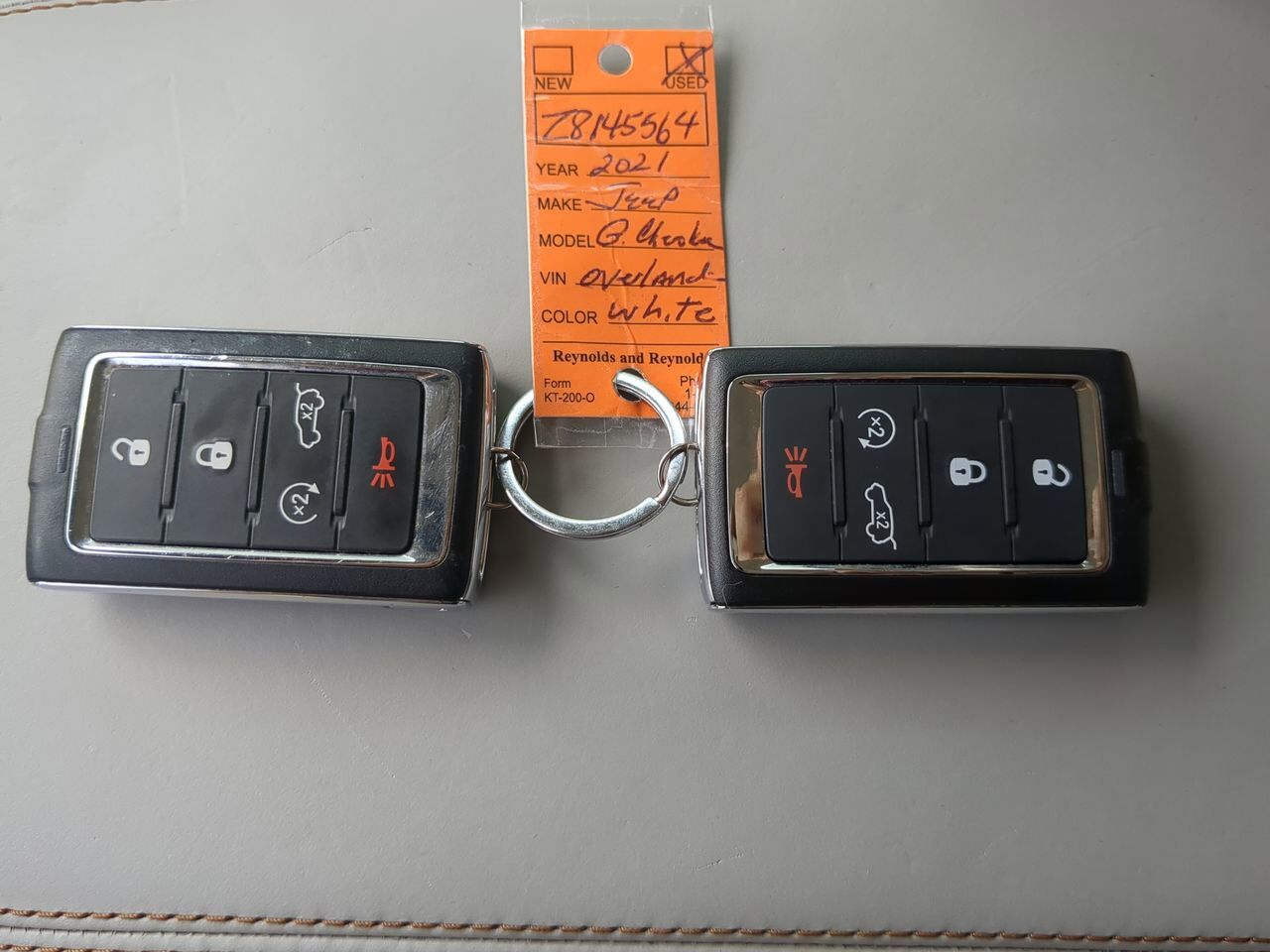 2021 Jeep Grand Cherokee L Overland Appleton WI
