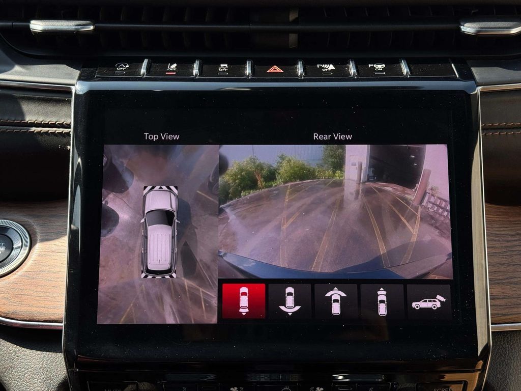 2021 Jeep Grand Cherokee L Summit w/2nd Row Captain's Chairs Pkg San Clemente CA