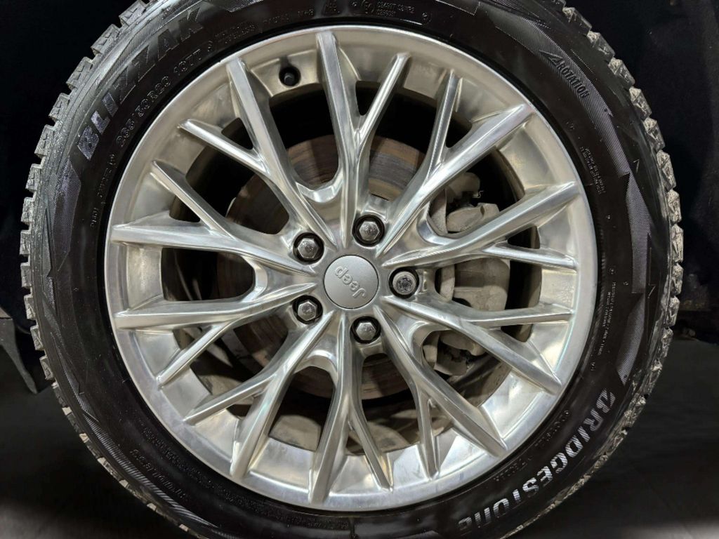 2021 Jeep Grand Cherokee L Summit w/2nd Row Captain's Chairs Pkg San Clemente CA