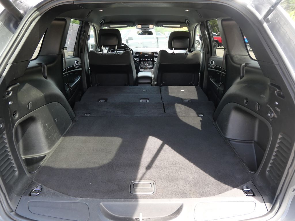 2021 Jeep Grand Cherokee Laredo Mt Pleasant MI