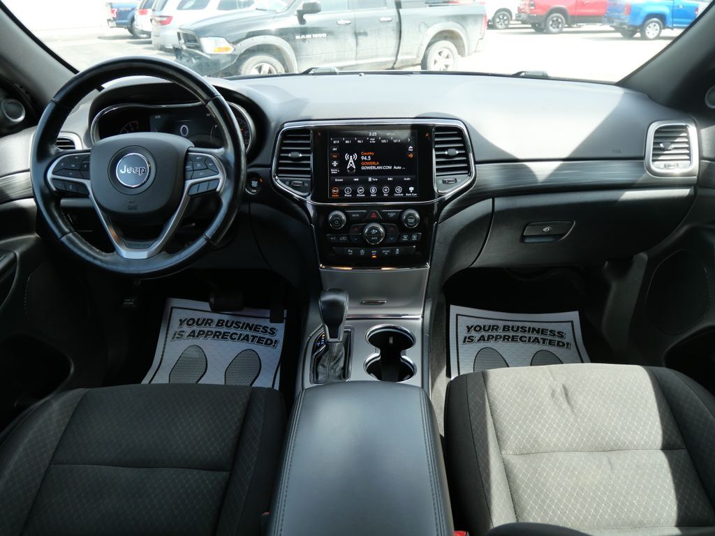 2021 Jeep Grand Cherokee Laredo Mt Pleasant MI