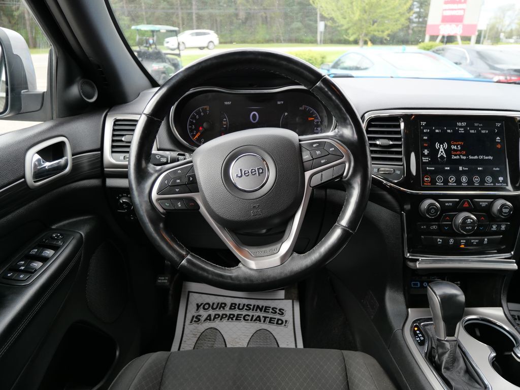 2021 Jeep Grand Cherokee Laredo Mt Pleasant MI