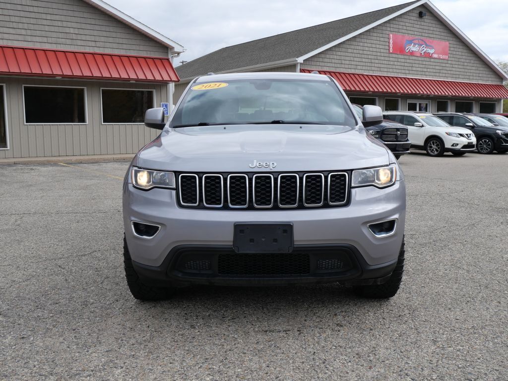 2021 Jeep Grand Cherokee Laredo