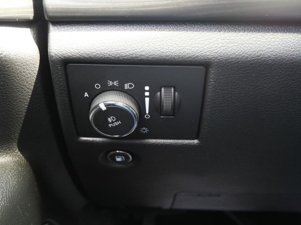 2021 Jeep Grand Cherokee Laredo Mt Pleasant MI
