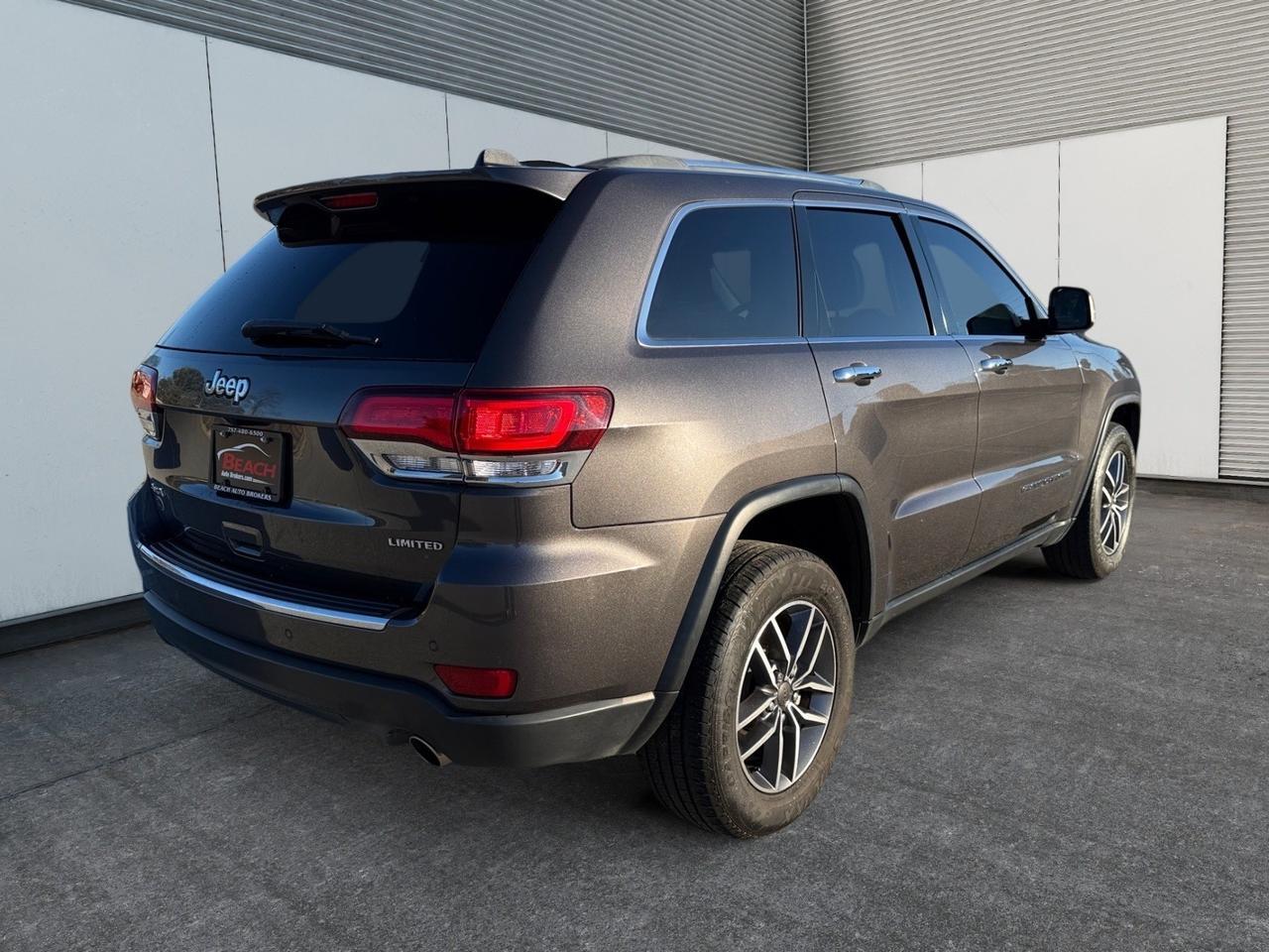 2021 Jeep Grand Cherokee Limited, SUNROOF, HEATED SEATS, HEATED STEERING WHEEL, APPLE CARPLAY/ANDROID AUTO, BACKUP CAMERA, REMOTE START, WIFI, CLEAN CARFAX, THIS JEEP IS READY FOR ITS NEXT ADVENTURE! Norfolk VA 2021 Jeep Grand Cherokee Limited, SUNROOF, HEATED SEATS, HEATED STEERING WHEEL, APPLE CARPLAY/ANDROID AUTO, BACKUP CAMERA, REMOTE START, WIFI, CLEAN CARFAX, THIS JEEP IS READY FOR ITS NEXT ADVENTURE! Norfolk VA