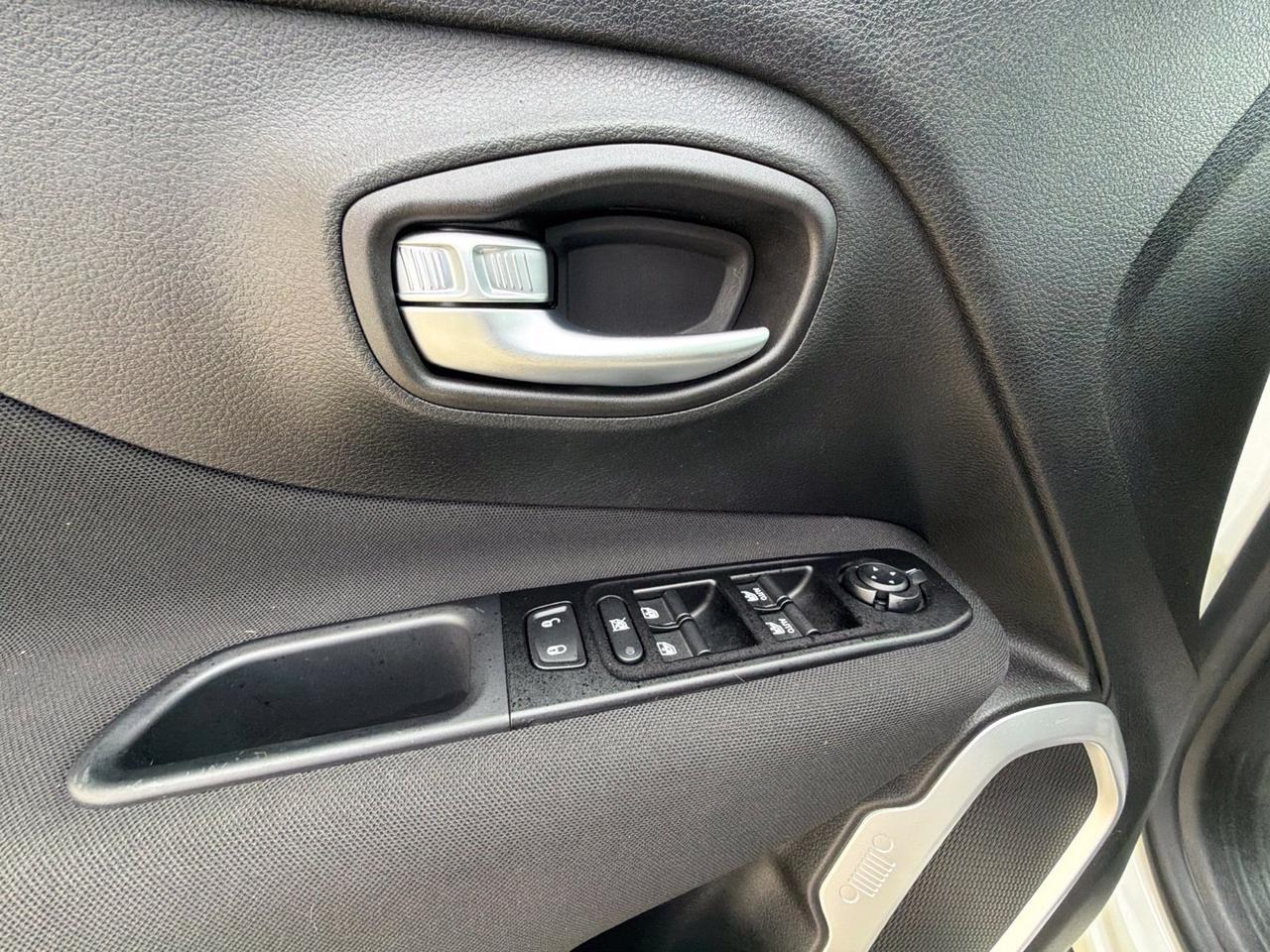 2021 Jeep Renegade Latitude Watertown SD 2021 Jeep Renegade Latitude Watertown SD