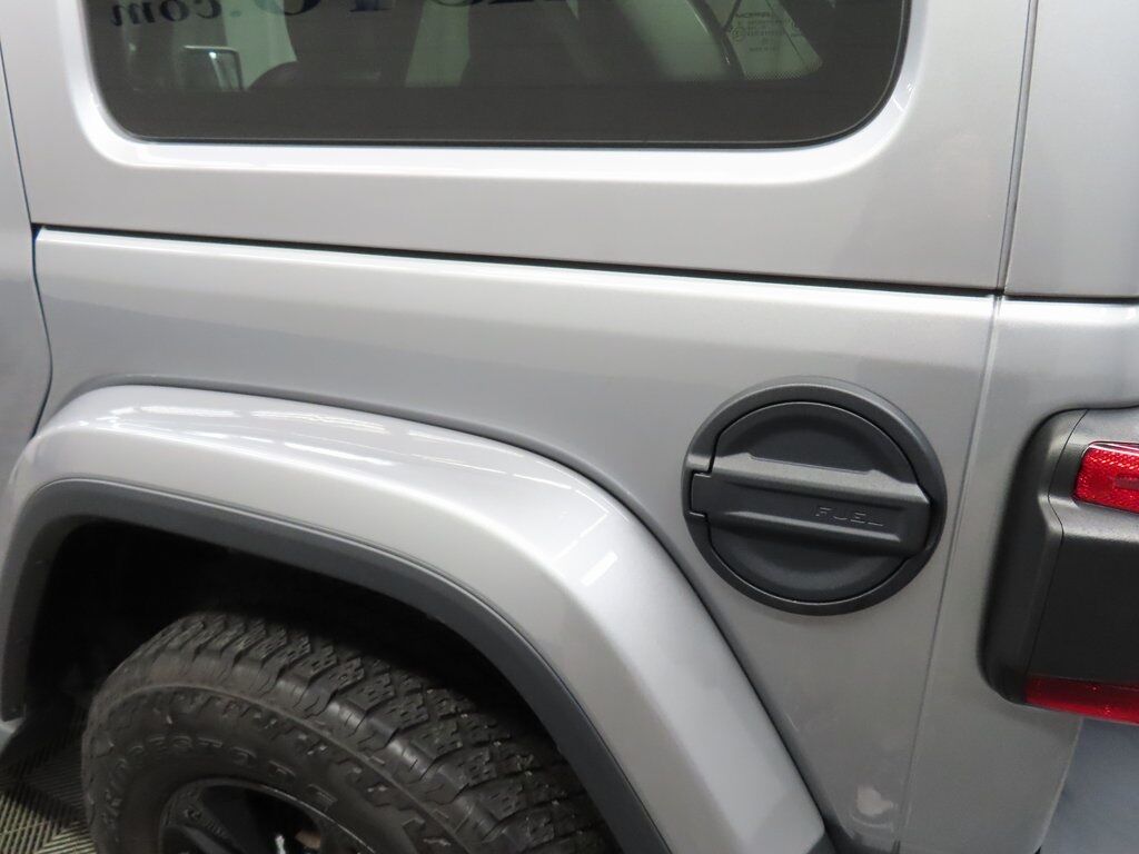 2021 Jeep Wrangler 4x4 Unlimited Sahara Fond du Lac WI 2021 Jeep Wrangler 4x4 Unlimited Sahara Fond du Lac WI