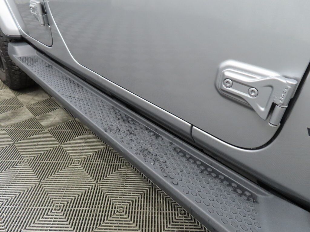 2021 Jeep Wrangler 4x4 Unlimited Sahara Fond du Lac WI 2021 Jeep Wrangler 4x4 Unlimited Sahara Fond du Lac WI