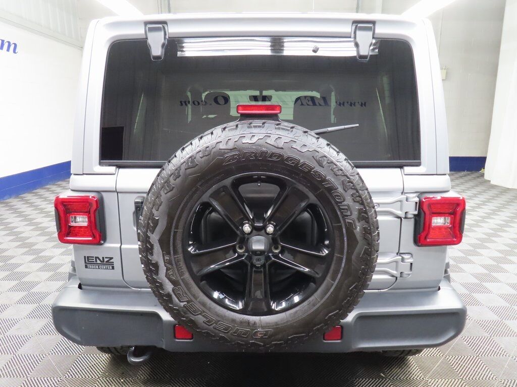 2021 Jeep Wrangler 4x4 Unlimited Sahara Fond du Lac WI 2021 Jeep Wrangler 4x4 Unlimited Sahara Fond du Lac WI