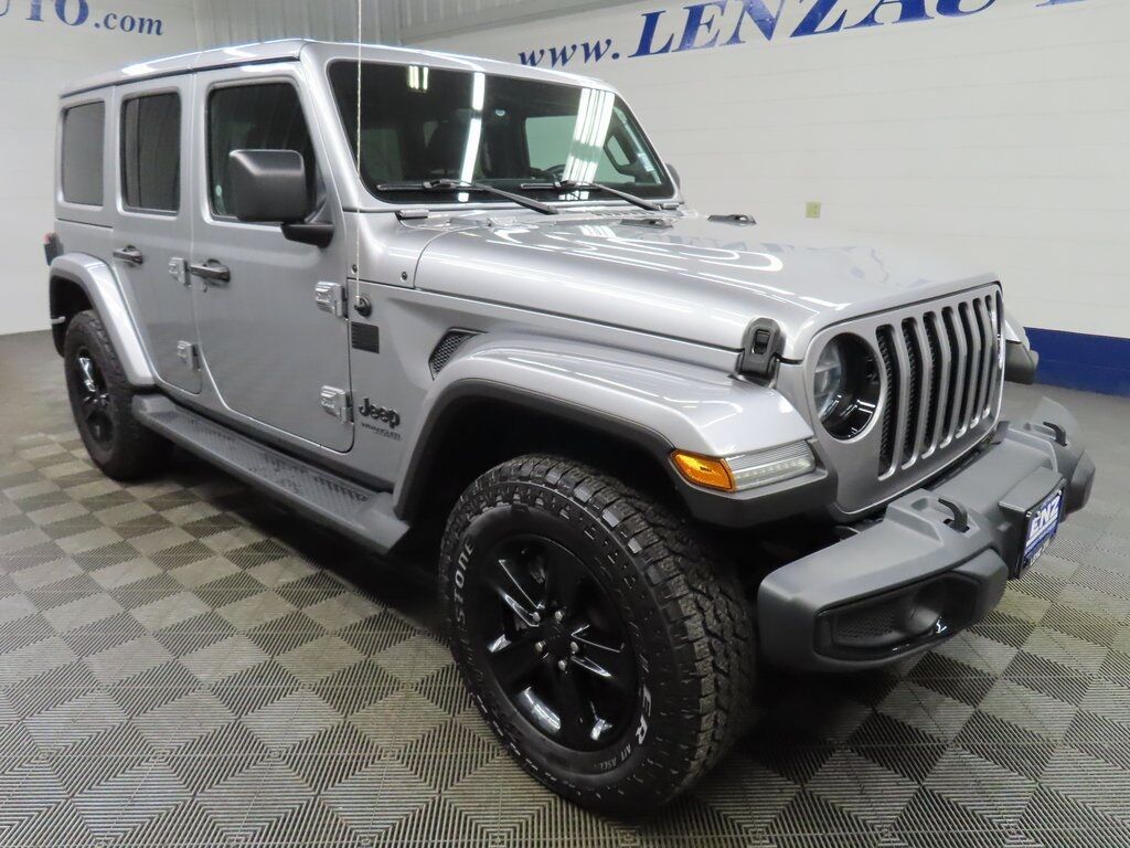 2021 Jeep Wrangler 4x4 Unlimited Sahara Fond du Lac WI 2021 Jeep Wrangler 4x4 Unlimited Sahara Fond du Lac WI