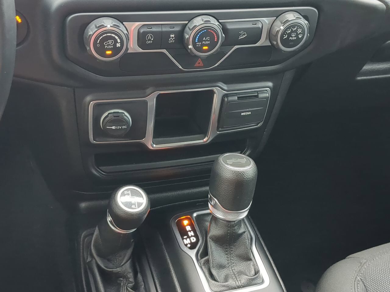 2021 Jeep Wrangler Sport Appleton WI