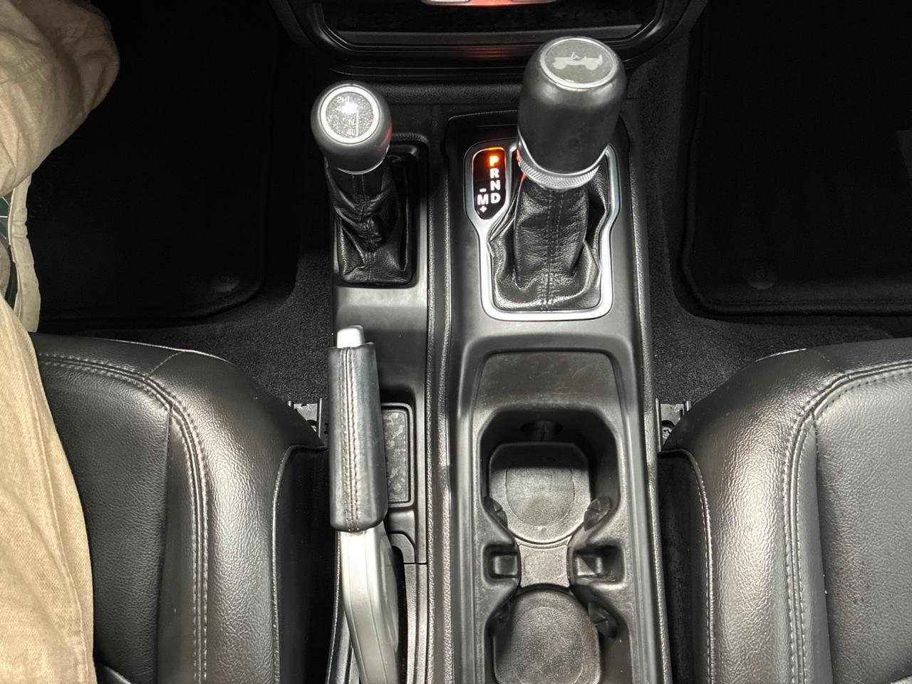 2021 Jeep Wrangler Unlimited Sahara Altitude, 8.4in Radio and Premium Audio Group, Keyless Entry, Automatic Houston TX 2021 Jeep Wrangler Unlimited Sahara Altitude, 8.4in Radio and Premium Audio Group, Keyless Entry, Automatic Houston TX